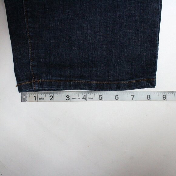 Time and Tru XL 16-18 Dark Wash Pull On Denim Blue Jean Capri Pants - Picture 7 of 8